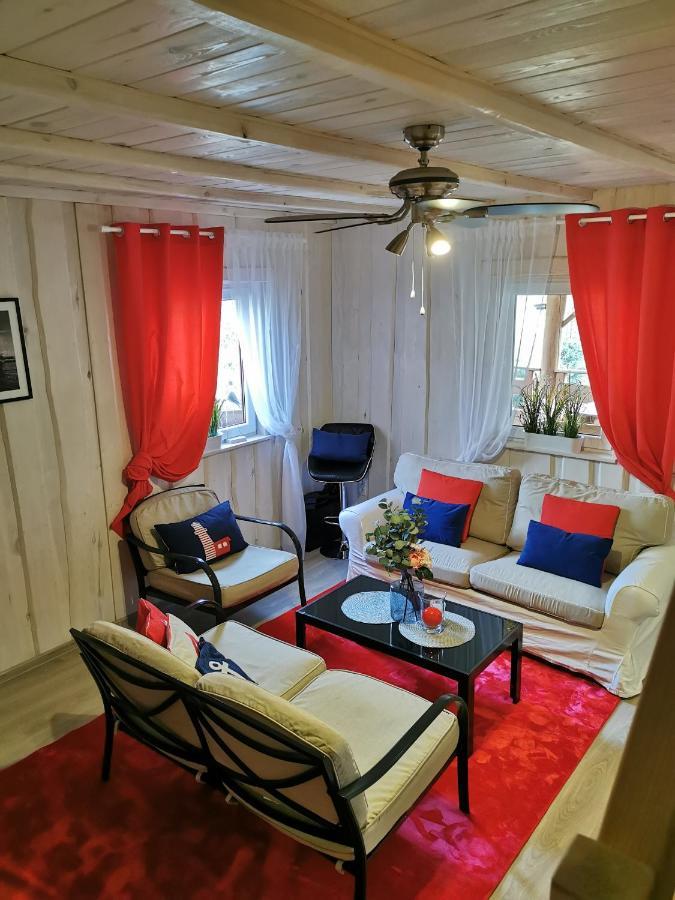 Villa Eden Ślesin Eksteriør billede